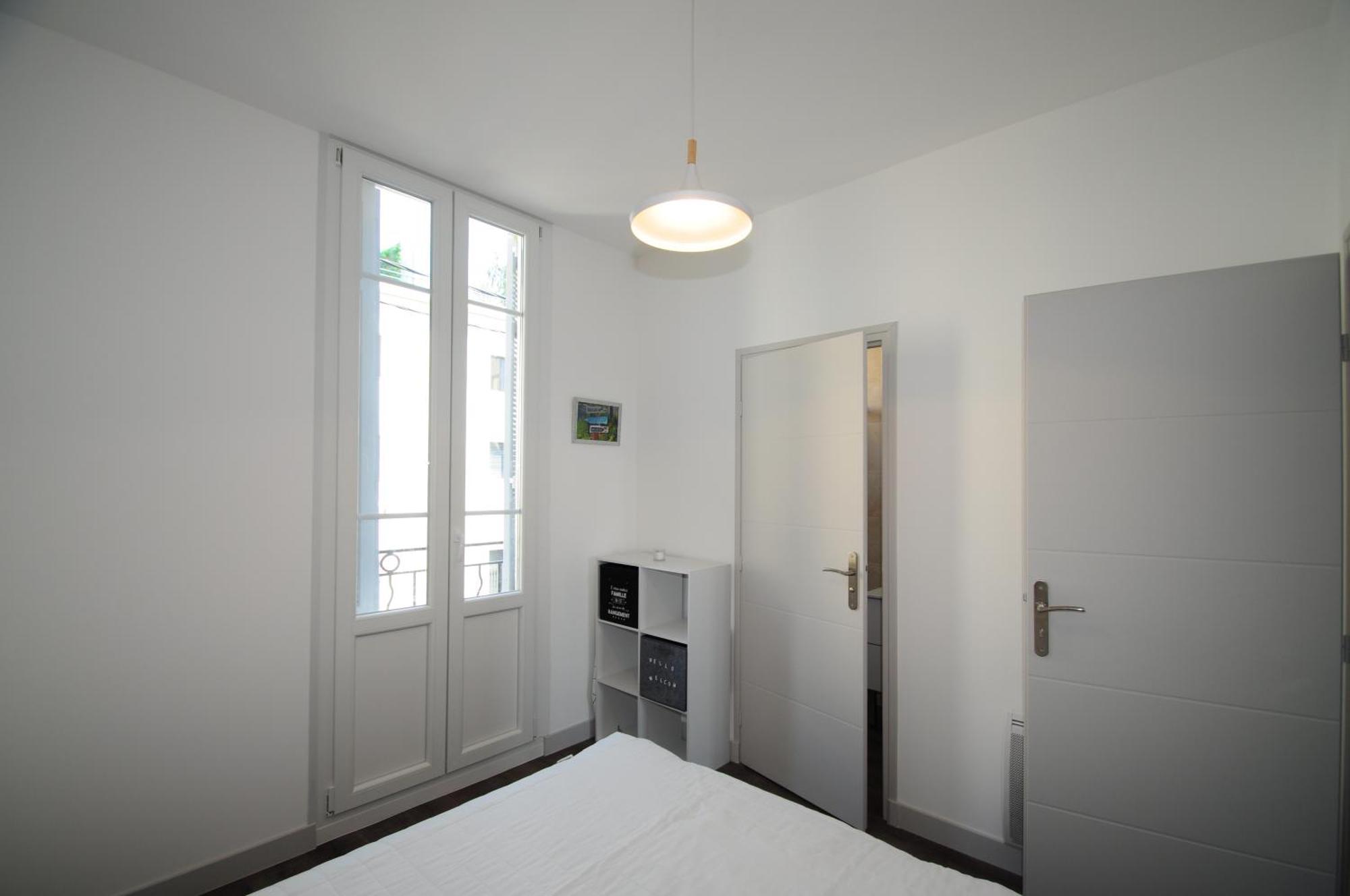 Les Trois Mai Apartment Кан Екстериор снимка